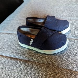 Toddler Navy Toms- Size T5